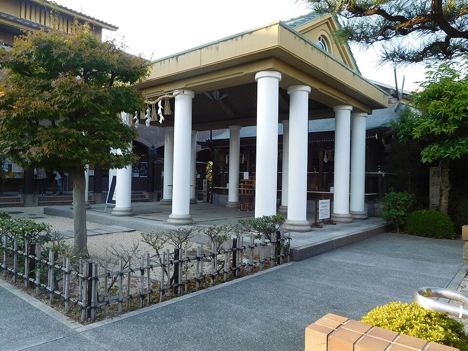 ✈️ 비행 신사(히코진자) 이미지 7